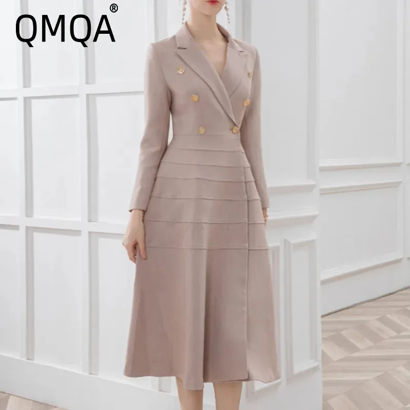 QMQA модный женский элегантный костюм, платья с лацканами и длинными рукавами, двубортное утягивающее однотонное платье, 2021, женская одежда 1A976
QMQA модный женский элегантный костюм, платья с лацканами и длинными рукавами, двубортное утягивающее однотонное платье, 2021, женская одежда 1A976