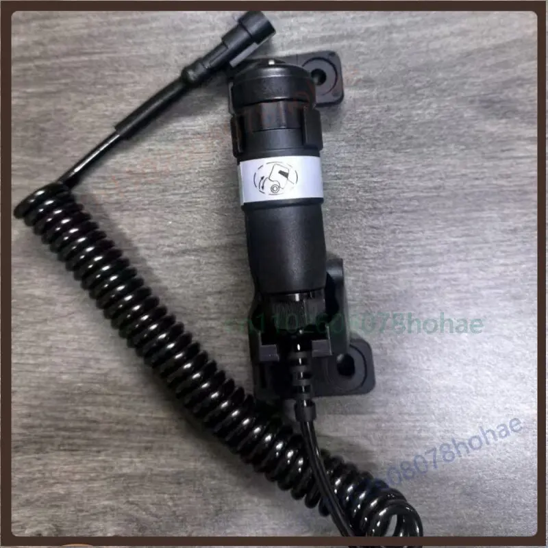 For DZ9X189821038 Electric Cab Lift Tilt Switch Hydraulic Flip Pump Button For Shacman X6000 Delong Heavy Truck Spare Parts
For DZ9X189821038 Electric Cab Lift Tilt Switch Hydraulic Flip Pump Button For Shacman X6000 Delong Heavy Truck Spare Parts