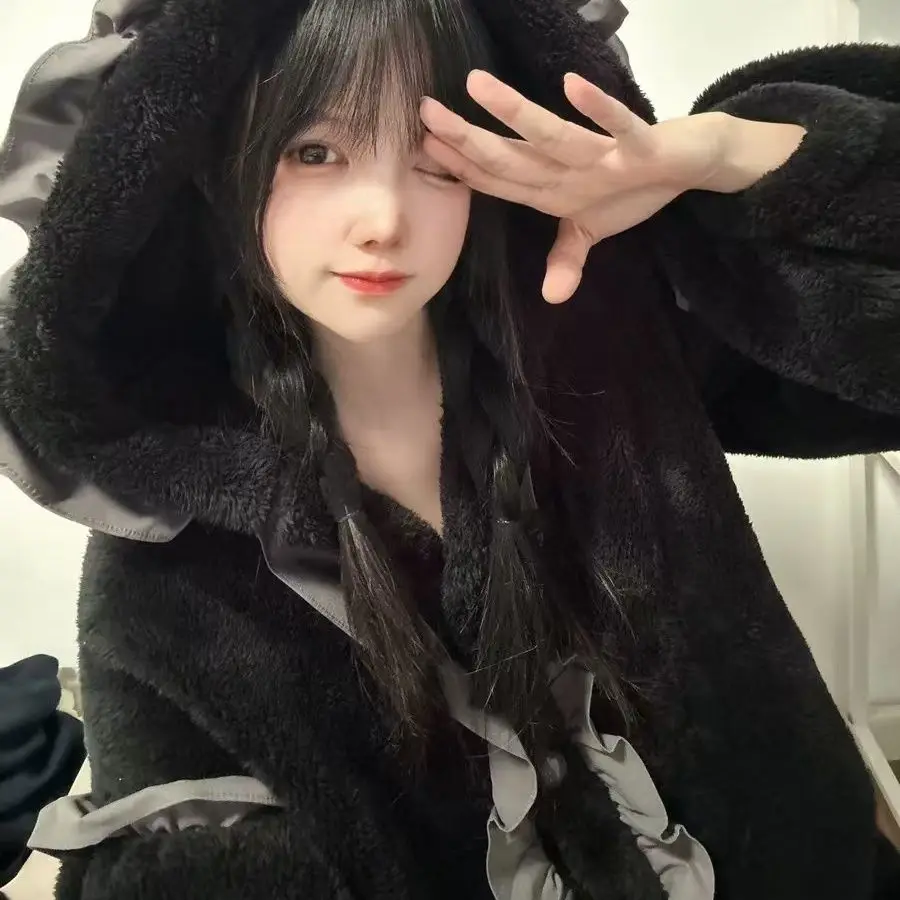 Autumn and Winter Women's Bow Sleeping Robe Set, New Comfortable Velvet, Loose and Thickened Over-the-knee Warm Jacket
Autumn and Winter Women's Bow Sleeping Robe Set, New Comfortable Velvet, Loose and Thickened Over-the-knee Warm Jacket
