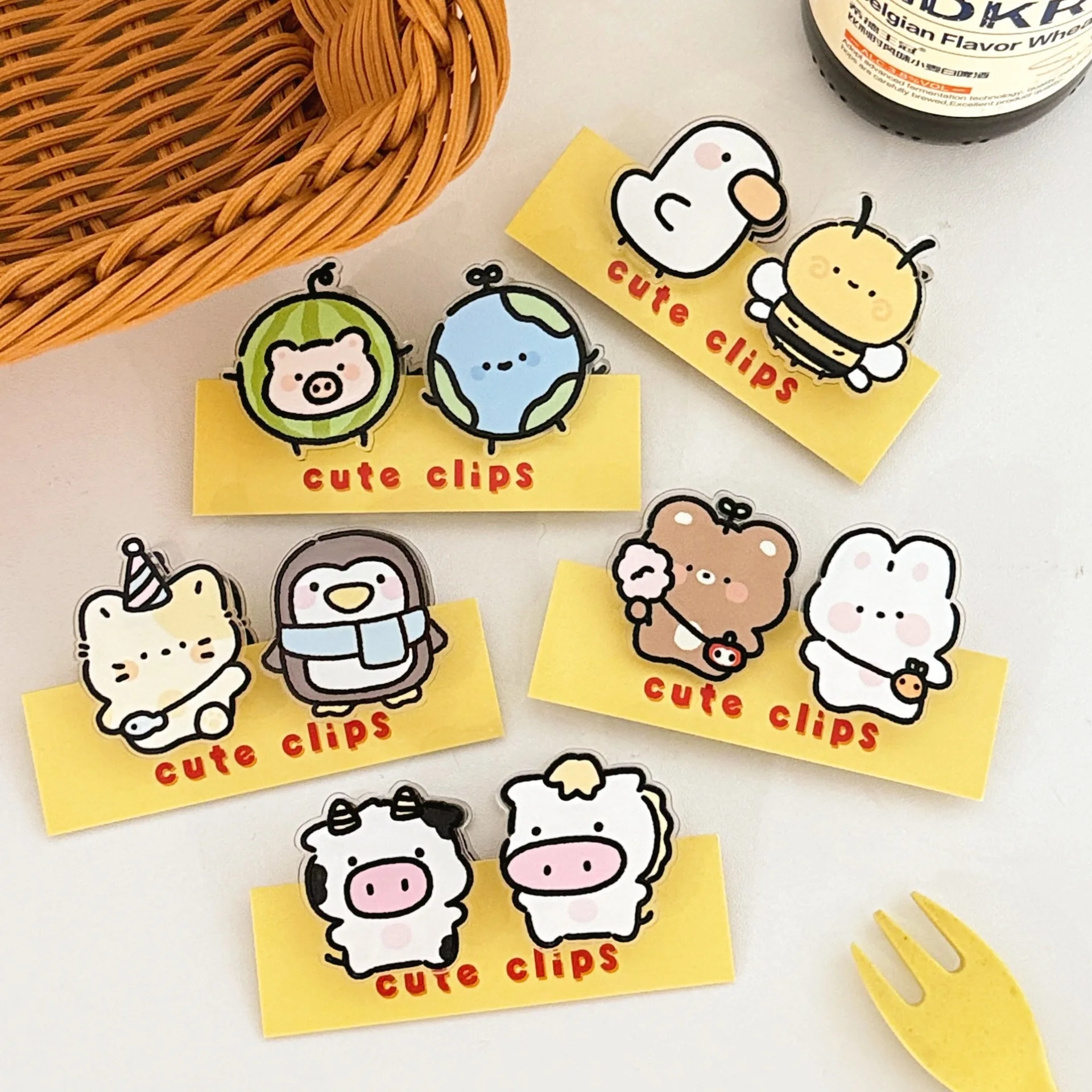 2/10 Pcs Cute Cartoon Animal PP Clip Multi functional Small Clip Memo Folder Student Exam Paper Storage Clip
2/10 Pcs Cute Cartoon Animal PP Clip Multi functional Small Clip Memo Folder Student Exam Paper Storage Clip