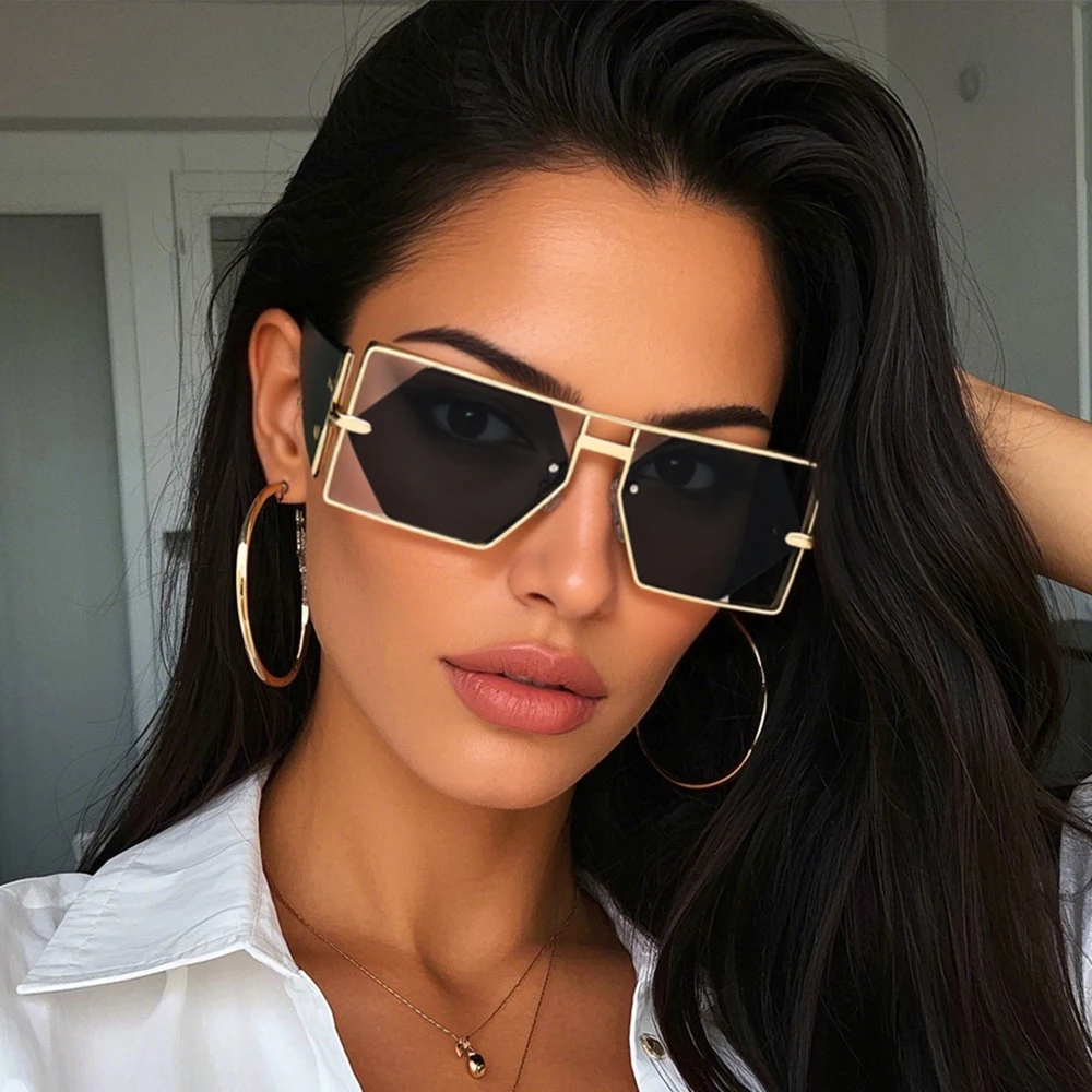 2025 New Fashion Unique Hollow Metal Frame Square Sunglasses Women Men Vintage Hip Hop Sun Glasses Female Man Oculos De Sol
2025 New Fashion Unique Hollow Metal Frame Square Sunglasses Women Men Vintage Hip Hop Sun Glasses Female Man Oculos De Sol