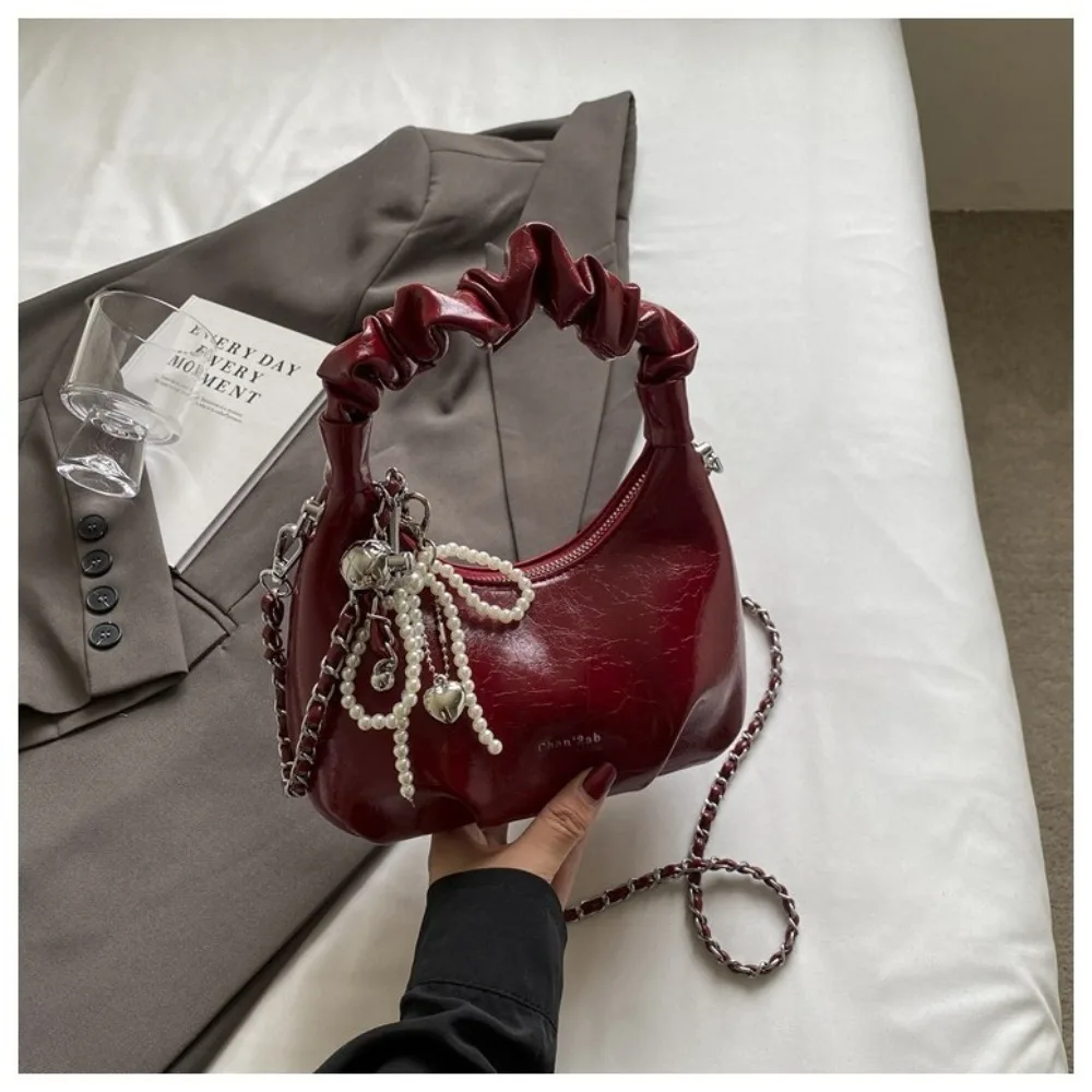 Fashion Pleated Handle Design Underarm Bags Pu Leather Y2K Crossbody Bag Adjustable Strap Pearl Bow Handbag Women
Fashion Pleated Handle Design Underarm Bags Pu Leather Y2K Crossbody Bag Adjustable Strap Pearl Bow Handbag Women