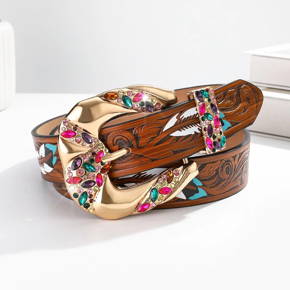 Diamond pin buckle belt Women fashion pattern decorative versatile belt for jeans dress
Diamond pin buckle belt Women fashion pattern decorative versatile belt for jeans dress
