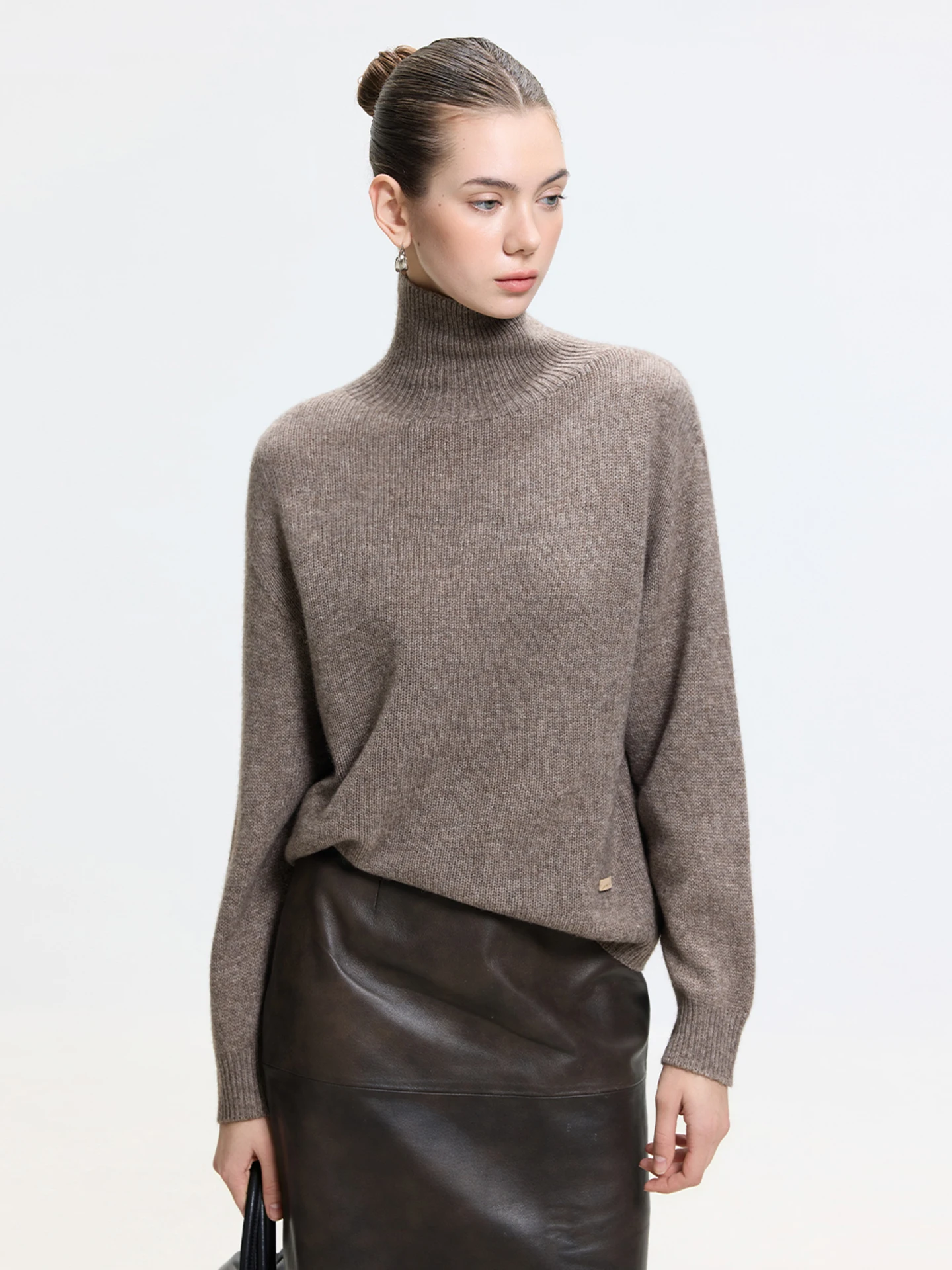 LUR Soft Mohair High Ne Sweater Women's Knitted Woolen Top Comfortable Warm Casual Sle Long Sve Crew Ne Sweater
LUR Soft Mohair High Ne Sweater Women's Knitted Woolen Top Comfortable Warm Casual Sle Long Sve Crew Ne Sweater