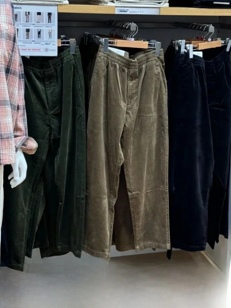 Вельветовые свободные повседневные брюки с прямыми штанинами в стиле ретро для мужчин, модные брюки осеннего сезона для облегания...
Вельветовые свободные повседневные брюки с прямыми штанинами в стиле ретро для мужчин, модные брюки осеннего сезона для облегания...