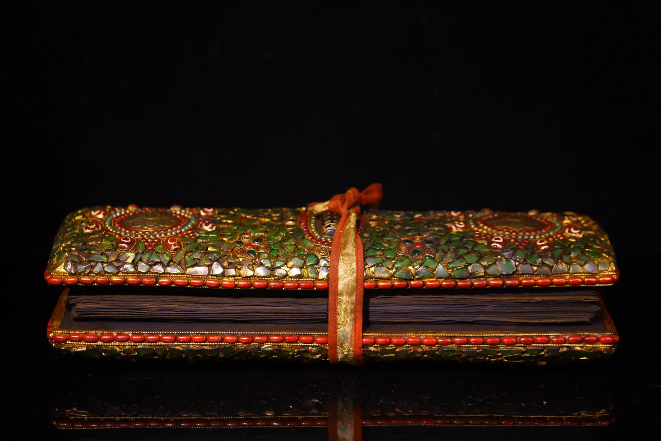 15 Old Scriptures Mosaic Gem gZi Beads Shell Six Character Mantra Hand drawn scriptures by eminent monks Scripture
15 Old Scriptures Mosaic Gem gZi Beads Shell Six Character Mantra Hand drawn scriptures by eminent monks Scripture