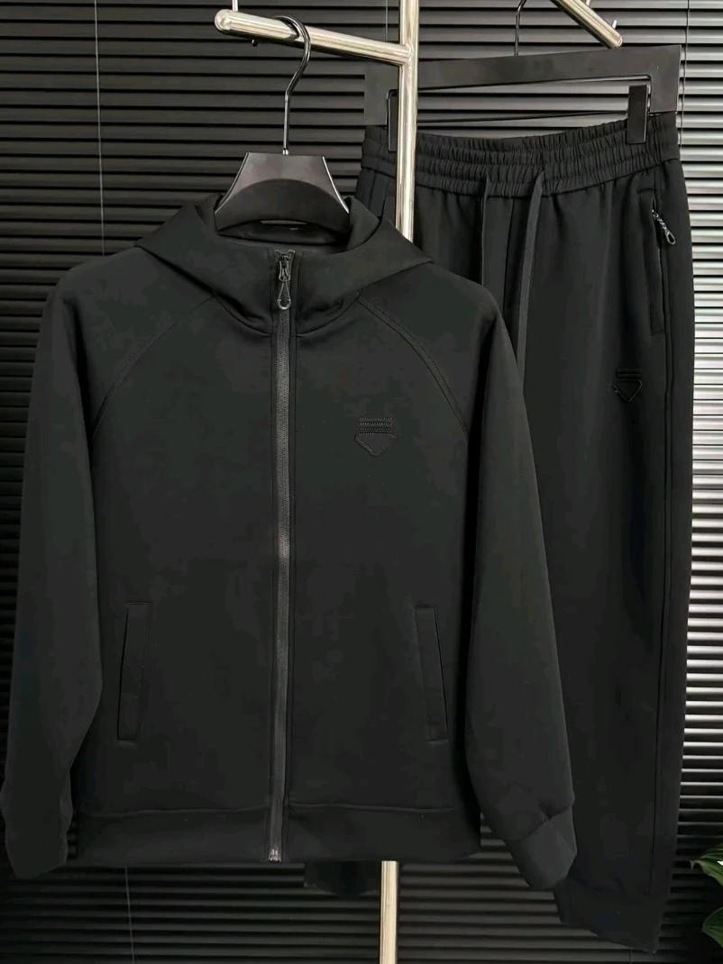 New Spring Autumn Men's Hooded Two-Piece Set Fashionable Versatile High-End Personality Stylish Elegant Premium Quality
New Spring Autumn Men's Hooded Two-Piece Set Fashionable Versatile High-End Personality Stylish Elegant Premium Quality