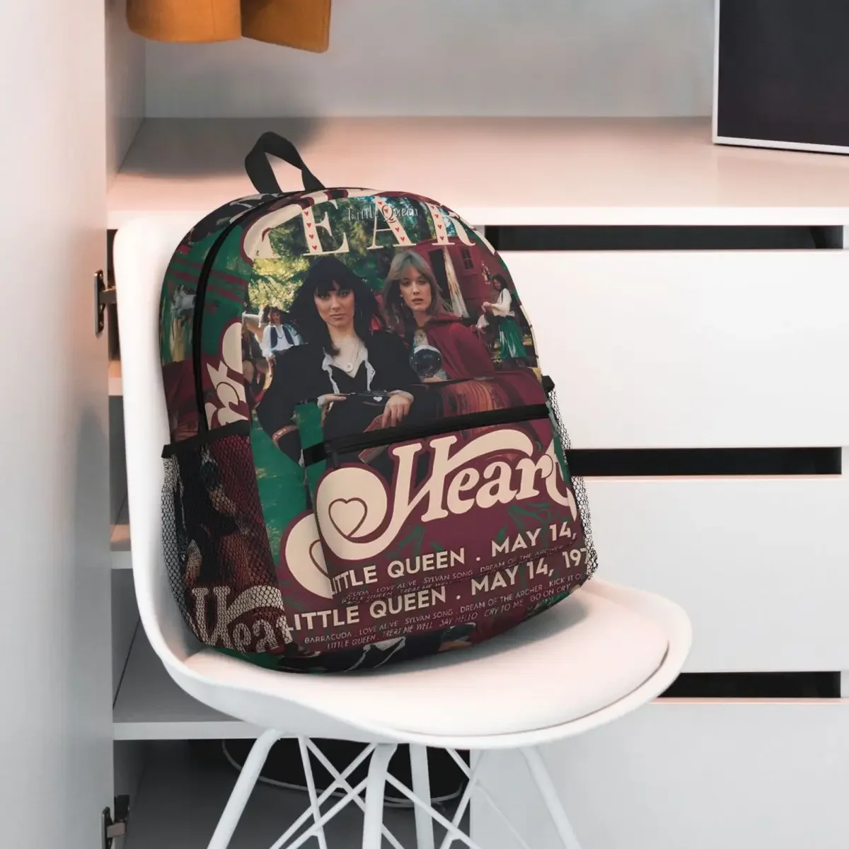 Винтажный рюкзак с сердечками Little Queen, рюкзак большой емкости для мальчиков и девочек, школьная сумка, сумки на плечо для мужчин и женщин
Винтажный рюкзак с сердечками Little Queen, рюкзак большой емкости для мальчиков и девочек, школьная сумка, сумки на плечо для мужчин и женщин