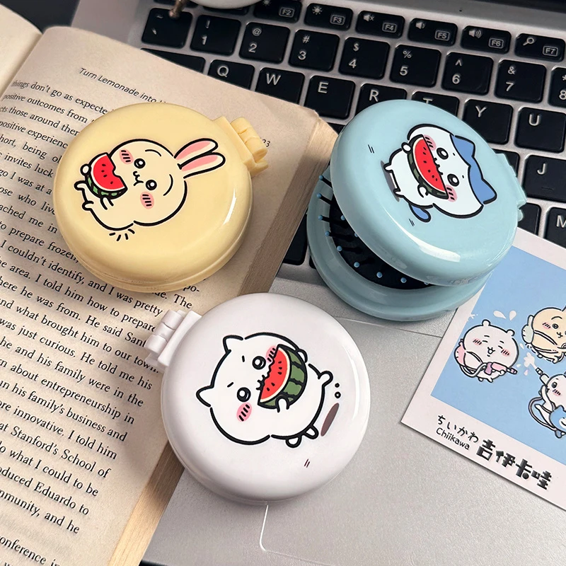 Kawaii Chiikawa 2 In 1 Hair Brush With Mirror Cute Hachiware Usagi Cartoon Portable Air Cushion Comb For Girls Daily Travel Gift
Kawaii Chiikawa 2 In 1 Hair Brush With Mirror Cute Hachiware Usagi Cartoon Portable Air Cushion Comb For Girls Daily Travel Gift