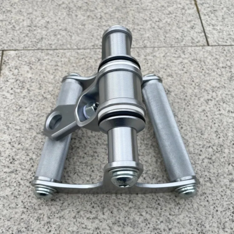 High-grade Hard Chrome High Pull-down Training Handle Gantry Frame Accessories Seated Rowing Puller Double Handle Pull Rod
High-grade Hard Chrome High Pull-down Training Handle Gantry Frame Accessories Seated Rowing Puller Double Handle Pull Rod
