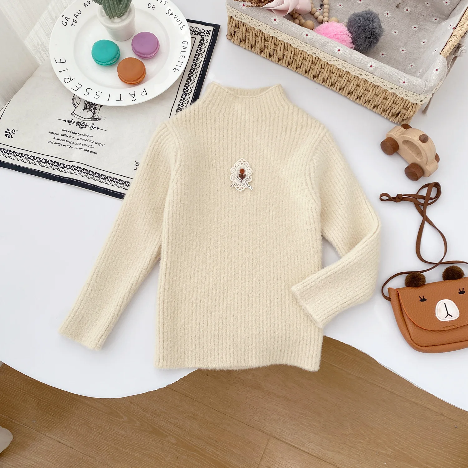 Детский свитер для девочки, свитер, вязаные топы, осень-зима 2021, новый детский полуводолазка с цветочным принтом
Детский свитер для девочки, свитер, вязаные топы, осень-зима 2021, новый детский полуводолазка с цветочным принтом