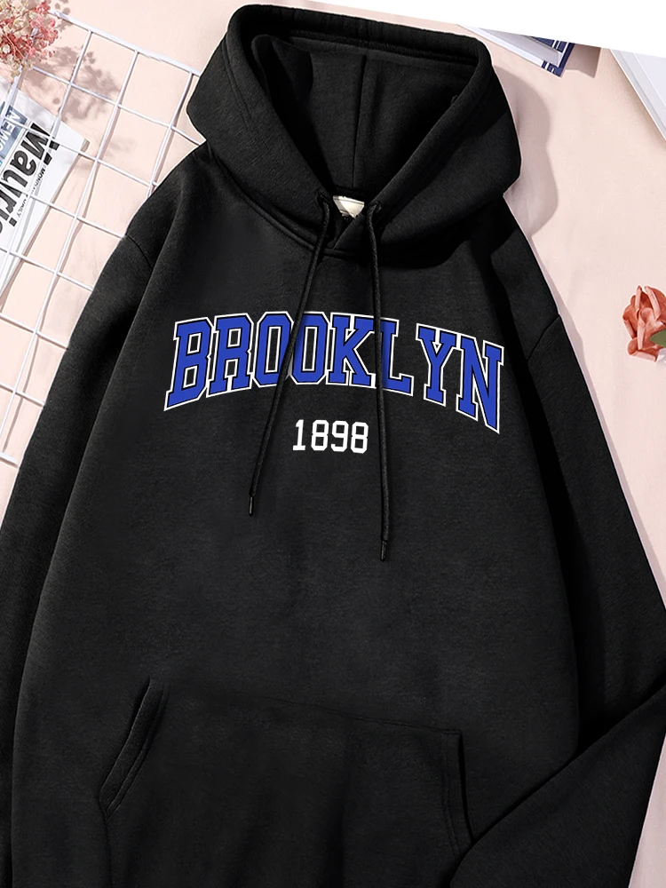 Brooklyn 1898 Blue Printing Sweatshirts Women'S Fashion Comfortable Sportwear Unisex Stylish Sweatshirt Streetwear Everyday Top
Brooklyn 1898 Blue Printing Sweatshirts Women'S Fashion Comfortable Sportwear Unisex Stylish Sweatshirt Streetwear Everyday Top