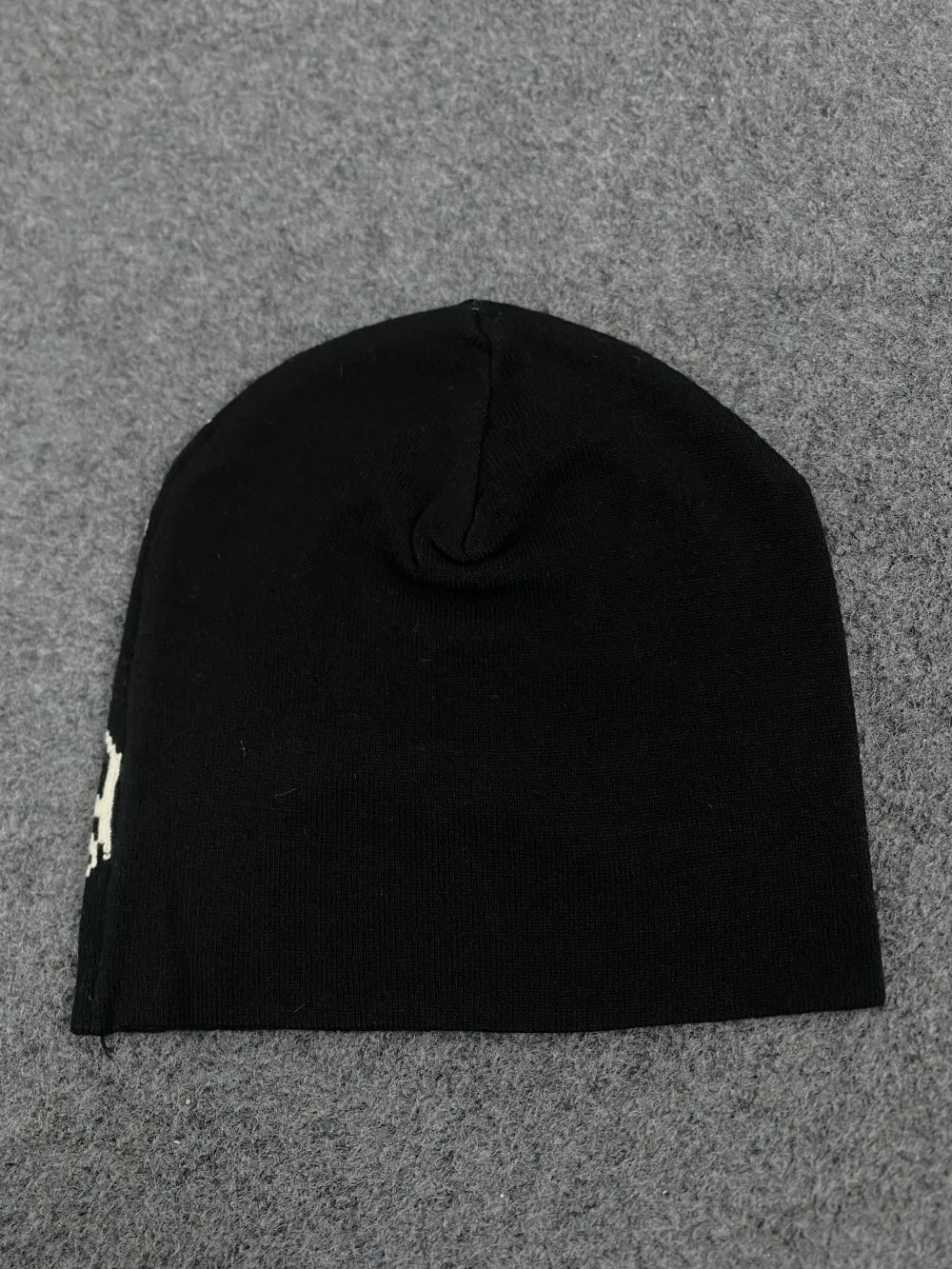 Вязаная шапка-бини с жаккардовым узором «Алфавит» Весна 2026: Новая, теплая, ветрозащитная, модная, персонализированная, в уличном стиле хип-хоп
Вязаная шапка-бини с жаккардовым узором «Алфавит» Весна 2026: Новая, теплая, ветрозащитная, модная, персонализированная, в уличном стиле хип-хоп