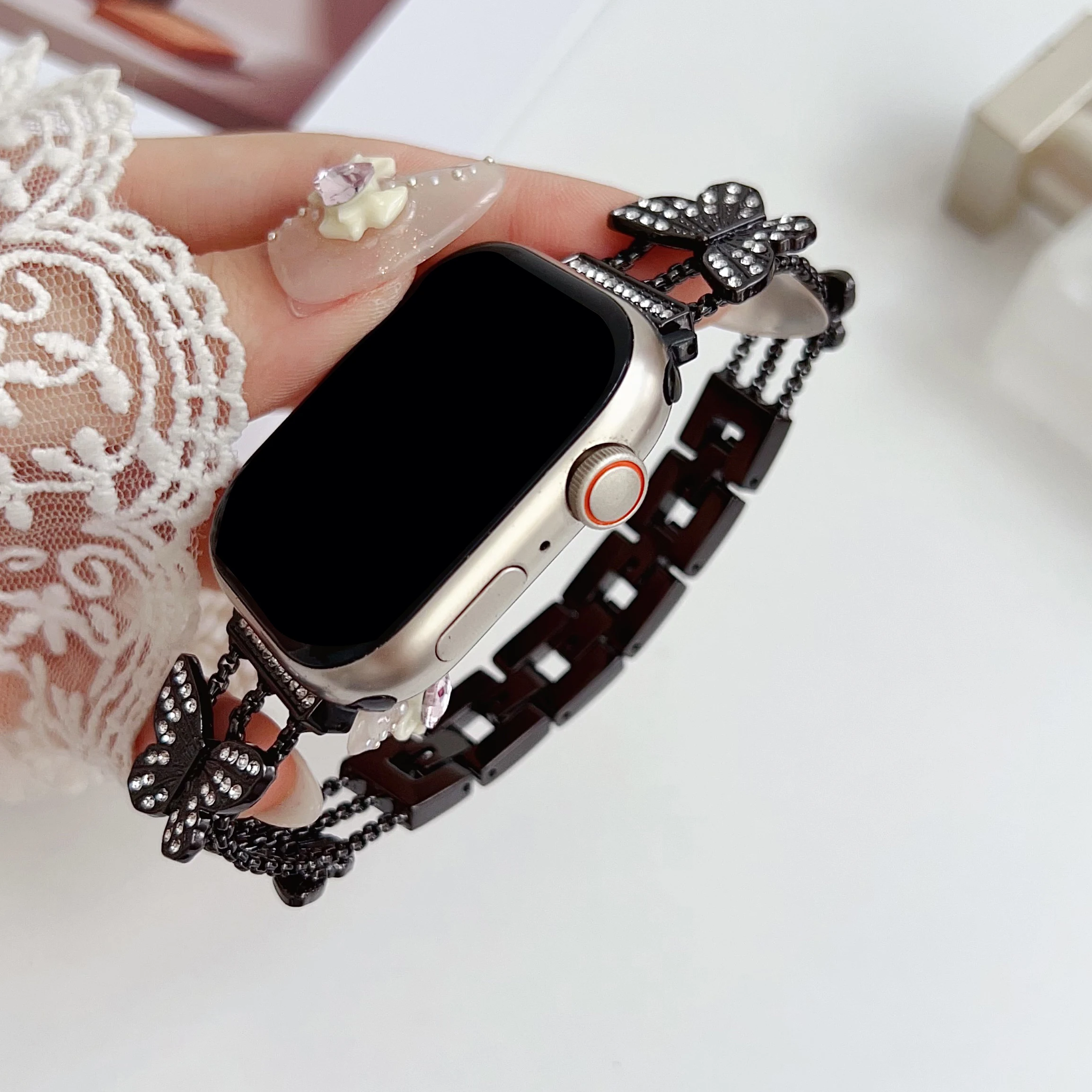 Diamond-encrusted butterfly bracelet for Apple watch models, colorful for iWatch Series 9 8765432 strap
Diamond-encrusted butterfly bracelet for Apple watch models, colorful for iWatch Series 9 8765432 strap
