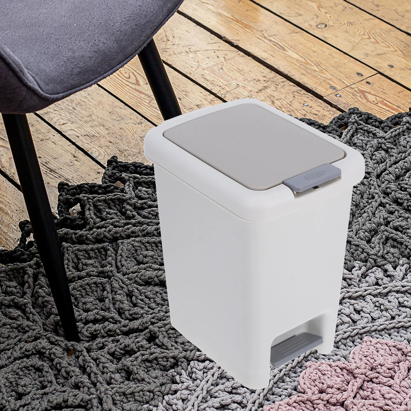 Press Trash Can Plastic Small Desk Waste Bin Press-to-Open Compact Office Kitchen Bathroom Trash Basket Bathroom Bin White
Press Trash Can Plastic Small Desk Waste Bin Press-to-Open Compact Office Kitchen Bathroom Trash Basket Bathroom Bin White