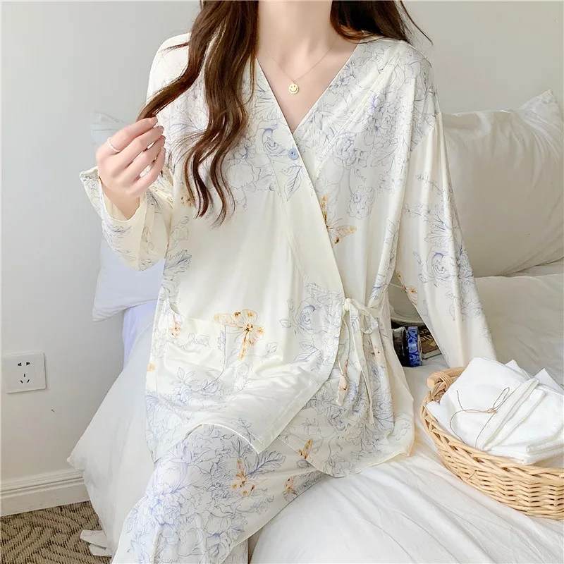 Fashionable Butterfly Flower Summer Modal Nursing Gown - Breathable Postpartum Clothing for Moms & Pregnant Ladies
Fashionable Butterfly Flower Summer Modal Nursing Gown - Breathable Postpartum Clothing for Moms & Pregnant Ladies