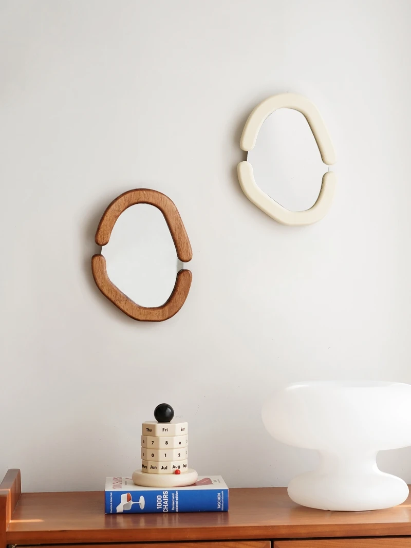 Retro handmade wooden mirror, cream rice tabletop ornament decorative makeup mirror, wall-mounted vanity
Retro handmade wooden mirror, cream rice tabletop ornament decorative makeup mirror, wall-mounted vanity