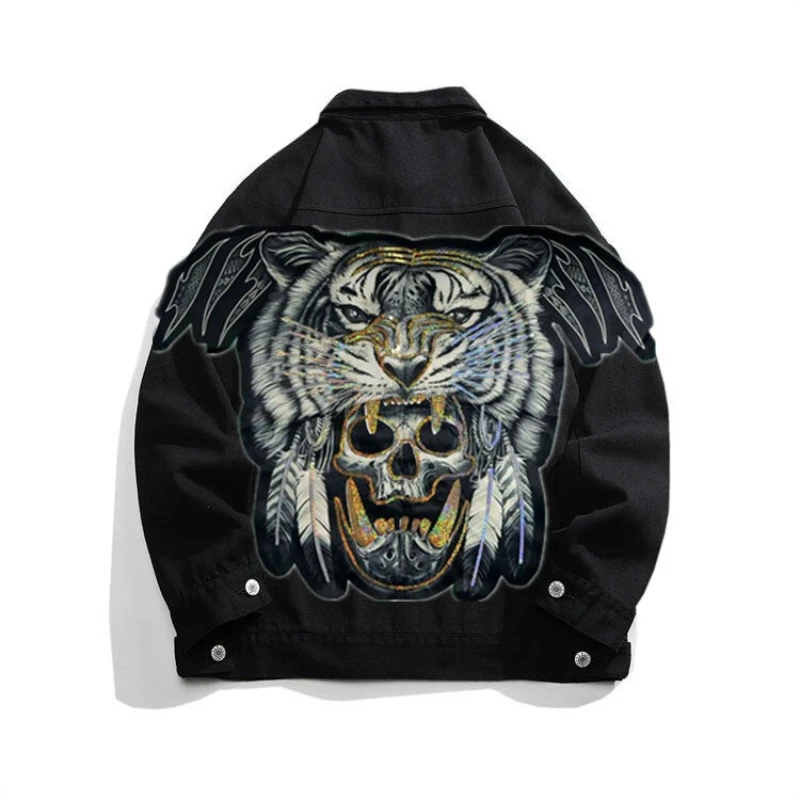 America Fashion Heavy Metal Tiger Skulls Embroidered Patch Jeans Jacket Men Hip Pop Punk White Black Mens Denim Jackets
America Fashion Heavy Metal Tiger Skulls Embroidered Patch Jeans Jacket Men Hip Pop Punk White Black Mens Denim Jackets