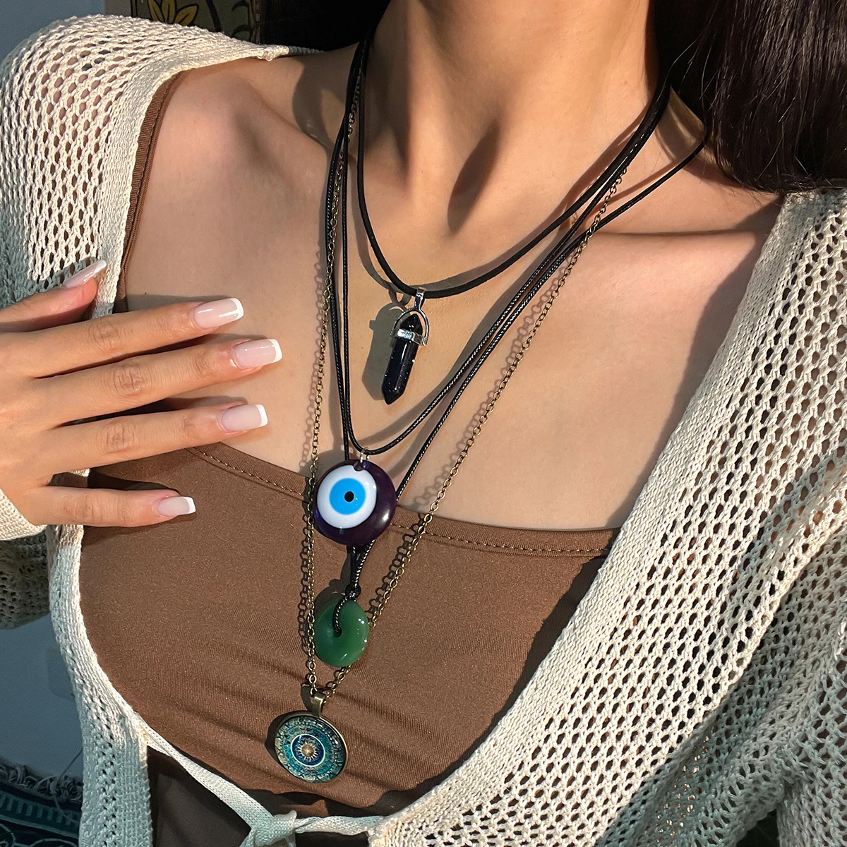 Salircon 4Pcs/Set Vintage Blue Turkish Lucky Eye Pendant Choker Necklace for Women Ethnic Stone Wax Leather Thread Chain Jewelry
Salircon 4Pcs/Set Vintage Blue Turkish Lucky Eye Pendant Choker Necklace for Women Ethnic Stone Wax Leather Thread Chain Jewelry
