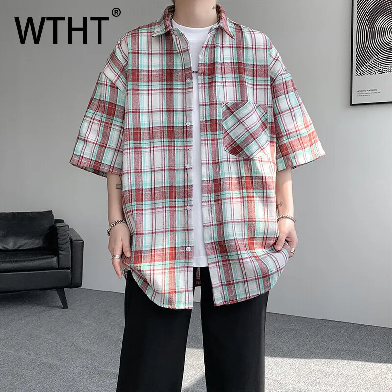 WTHT новые модные мужские клетчатые рубашки с короткими рукавами и карманами, модные однобортные блузки с лацканами, мужские летние 2A001
WTHT новые модные мужские клетчатые рубашки с короткими рукавами и карманами, модные однобортные блузки с лацканами, мужские летние 2A001