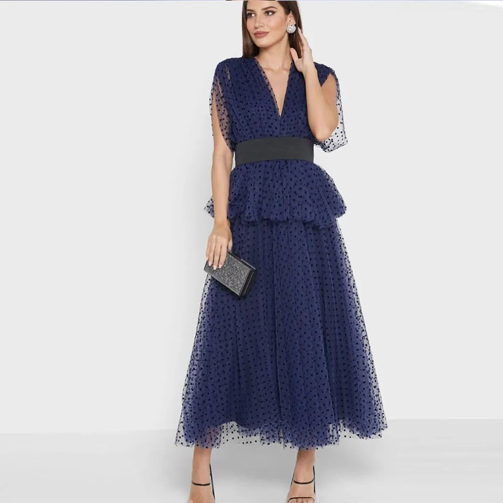Fashionable Prom Gown for Women Tea-Length V-Neck Sleeveless Birthday Party Dresses A-line Daily فساتين للحفلات الراقصة
Fashionable Prom Gown for Women Tea-Length V-Neck Sleeveless Birthday Party Dresses A-line Daily فساتين للحفلات الراقصة