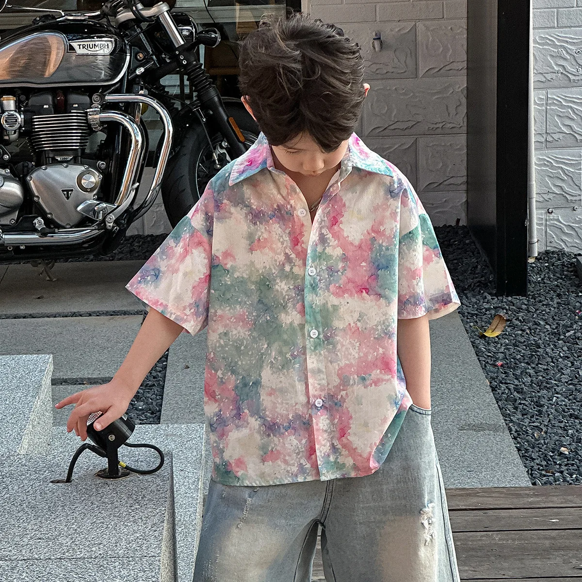 Boys' Summer Shirt Children's Korean Version 2025 New Denim Shorts Vacation Style Two-piece Children's Summer Clothing
Boys' Summer Shirt Children's Korean Version 2025 New Denim Shorts Vacation Style Two-piece Children's Summer Clothing