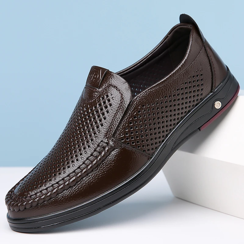Fashion Genuine Leather Men Casual Shoes Luxury Brand Mens Loafers Moccasins Breathable Slip on Driving Shoes Sneaker
Fashion Genuine Leather Men Casual Shoes Luxury Brand Mens Loafers Moccasins Breathable Slip on Driving Shoes Sneaker