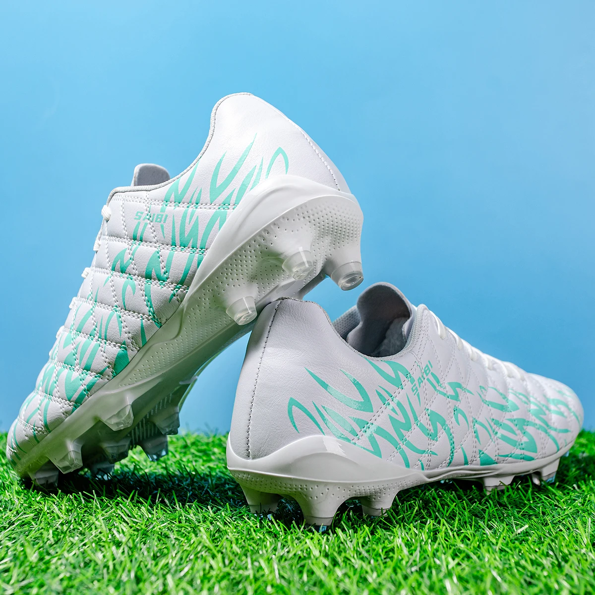 Unisex AG/FG football shoes,Rugged TPU Long Studs Sole,Comfortable PU Fabric Upper,Cost-effective Daily Sports Football Shoes
Unisex AG/FG football shoes,Rugged TPU Long Studs Sole,Comfortable PU Fabric Upper,Cost-effective Daily Sports Football Shoes