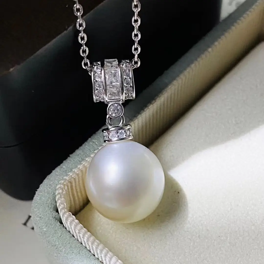 Wholesale S925 Sterling Silver Pendant Mount Base Mountings Findings Parts Fittings Accessories for 11-12mm Pearls 5pcs/lot 
Wholesale S925 Sterling Silver Pendant Mount Base Mountings Findings Parts Fittings Accessories for 11-12mm Pearls 5pcs/lot