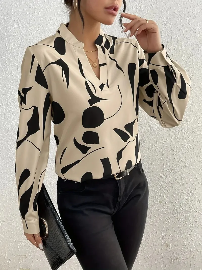 Popular shirt with geometric print for women, summer fashion 2025, adjusted leisure shirt to go to work with temperament
Popular shirt with geometric print for women, summer fashion 2025, adjusted leisure shirt to go to work with temperament