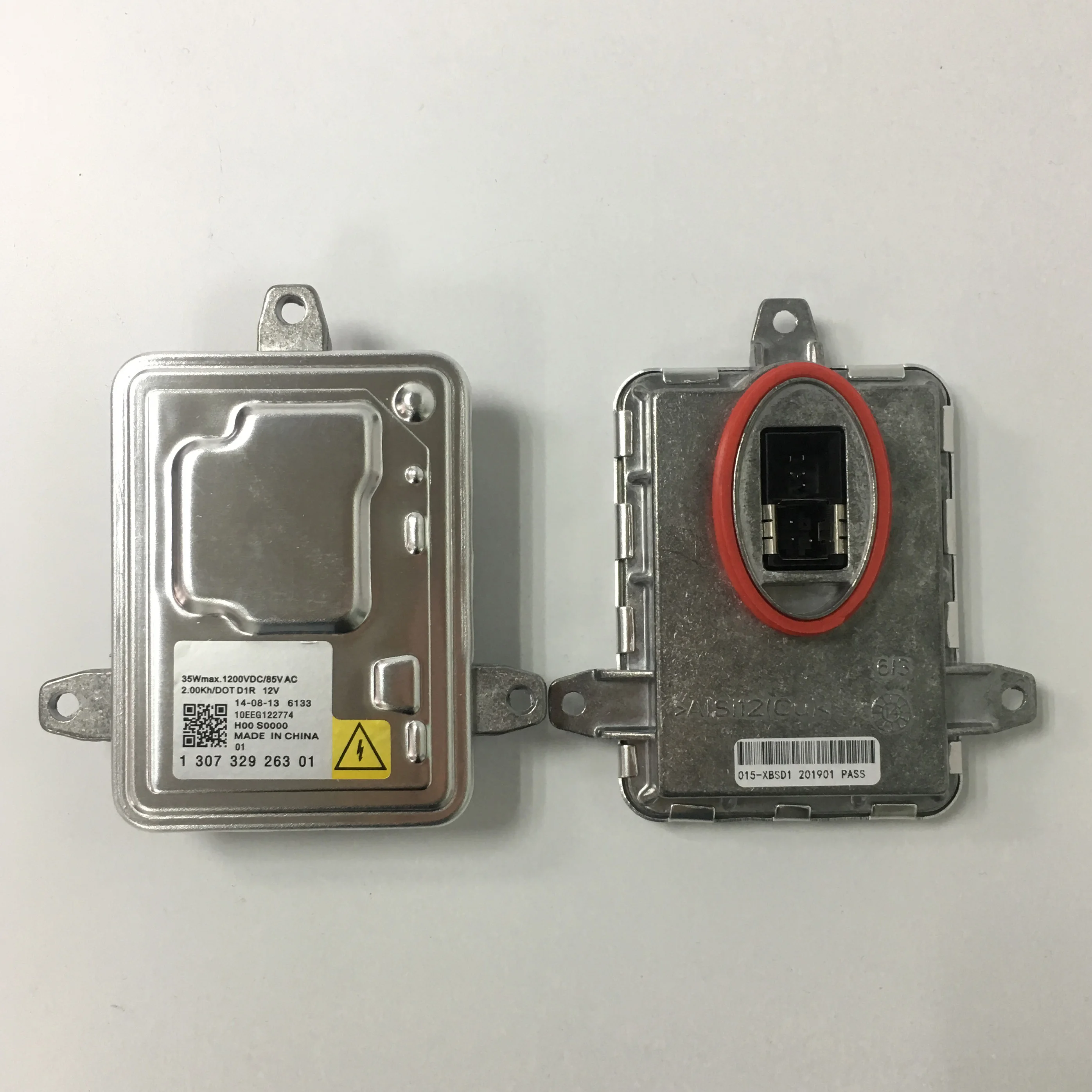 OEM AL 63117237647 W003T20071 D1S D1R ксеноновая фара hid балласт 35 Вт 23000 в
OEM AL 63117237647 W003T20071 D1S D1R ксеноновая фара hid балласт 35 Вт 23000 в