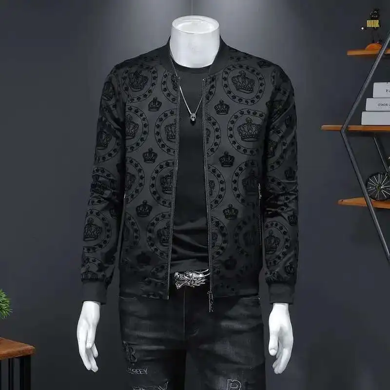Crown Vintage Jacket Men 2021 Spring New Mens Korean Slim Jacket Men Club Outfit Bomber Black Print Jacket Men Jaqueta Masculina
Crown Vintage Jacket Men 2021 Spring New Mens Korean Slim Jacket Men Club Outfit Bomber Black Print Jacket Men Jaqueta Masculina
