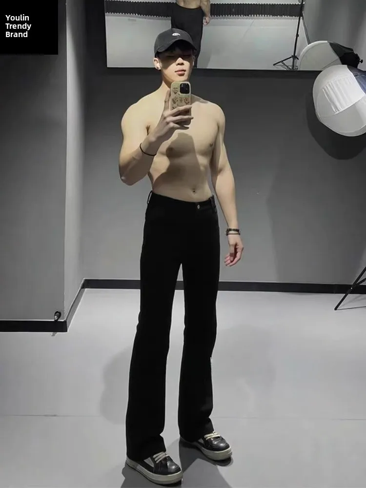 Мужские зимние джинсы Cleanfit Black Slim Fit с высокой талией, на флисовой подкладке, удлиненные, прямые, слегка расклешенные брюки
Мужские зимние джинсы Cleanfit Black Slim Fit с высокой талией, на флисовой подкладке, удлиненные, прямые, слегка расклешенные брюки