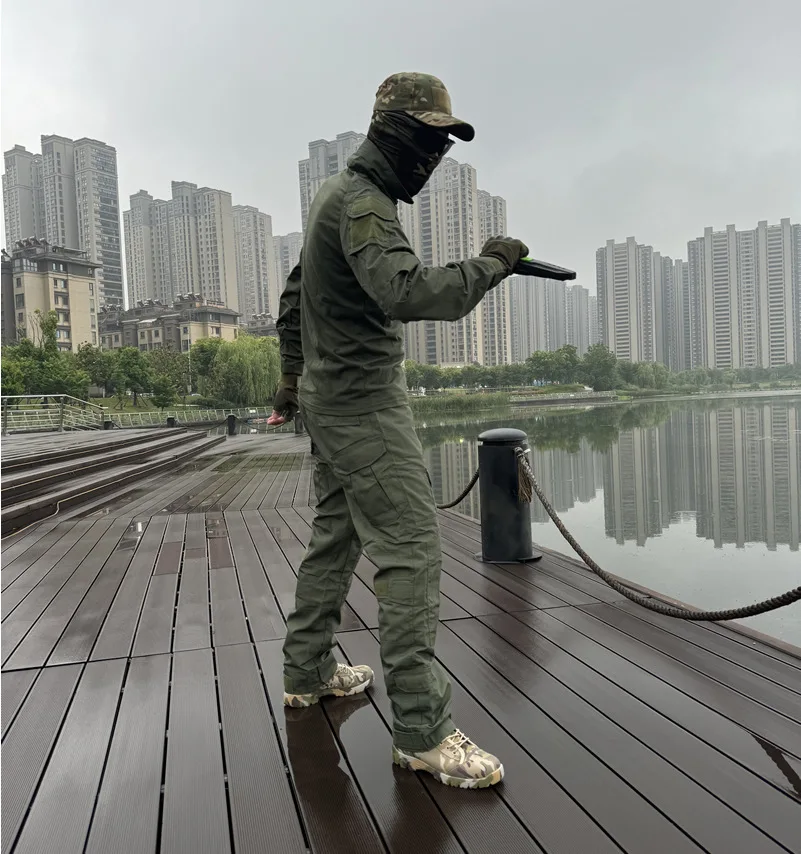 Мужской тактический костюм G2 (куртка + брюки) с длинным рукавом, камуфляжный, для тренировок на открытом воздухе и страйкбола. Бесплатная доставка.
Мужской тактический костюм G2 (куртка + брюки) с длинным рукавом, камуфляжный, для тренировок на открытом воздухе и страйкбола. Бесплатная доставка.