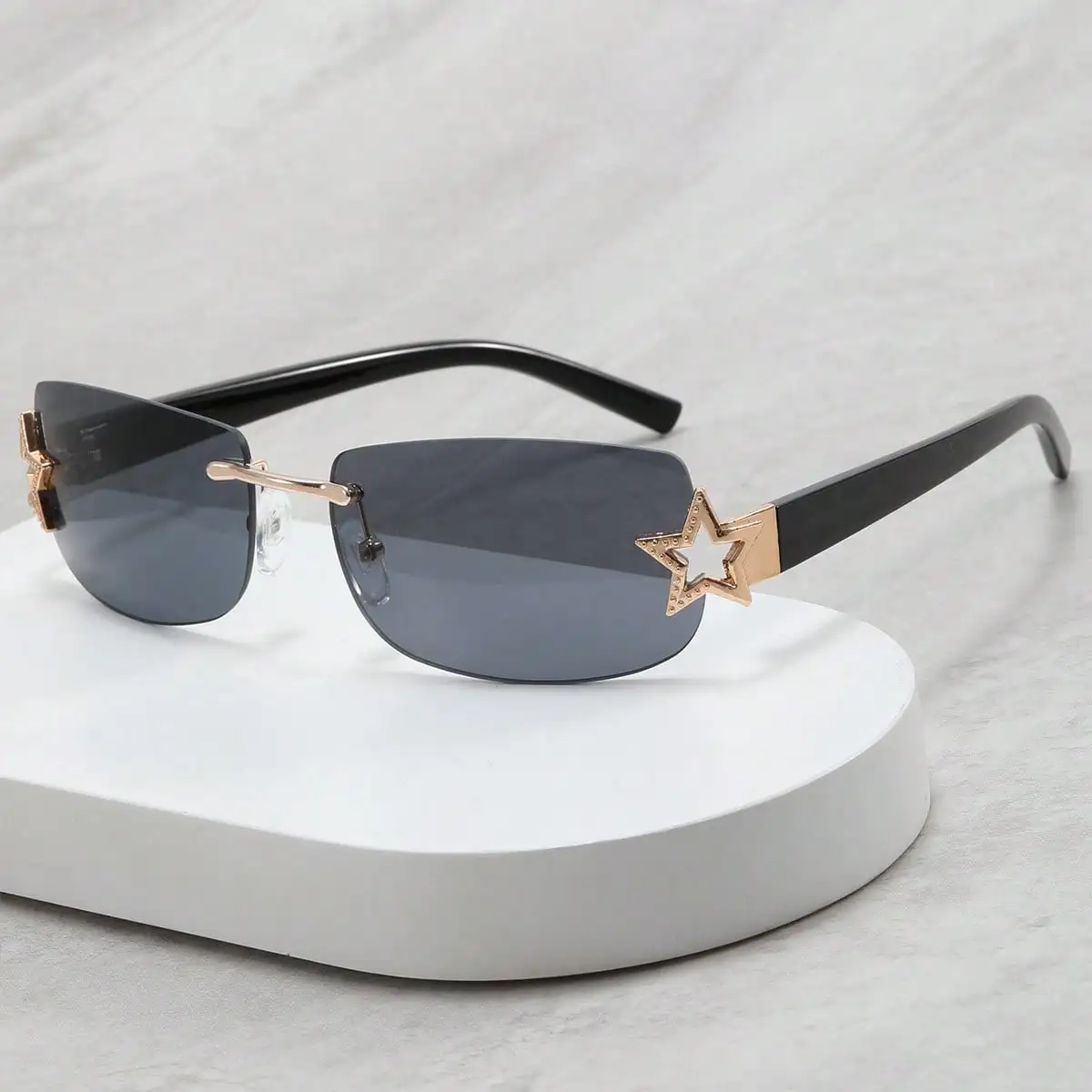 AOOBCC 1pc Women's Y2K Fashion Fashion Glasses, Retro Frameless Rectangular Tinted Shades, Sporty Pink Glasses, Fashionable Accessory
AOOBCC 1pc Women's Y2K Fashion Fashion Glasses, Retro Frameless Rectangular Tinted Shades, Sporty Pink Glasses, Fashionable Accessory