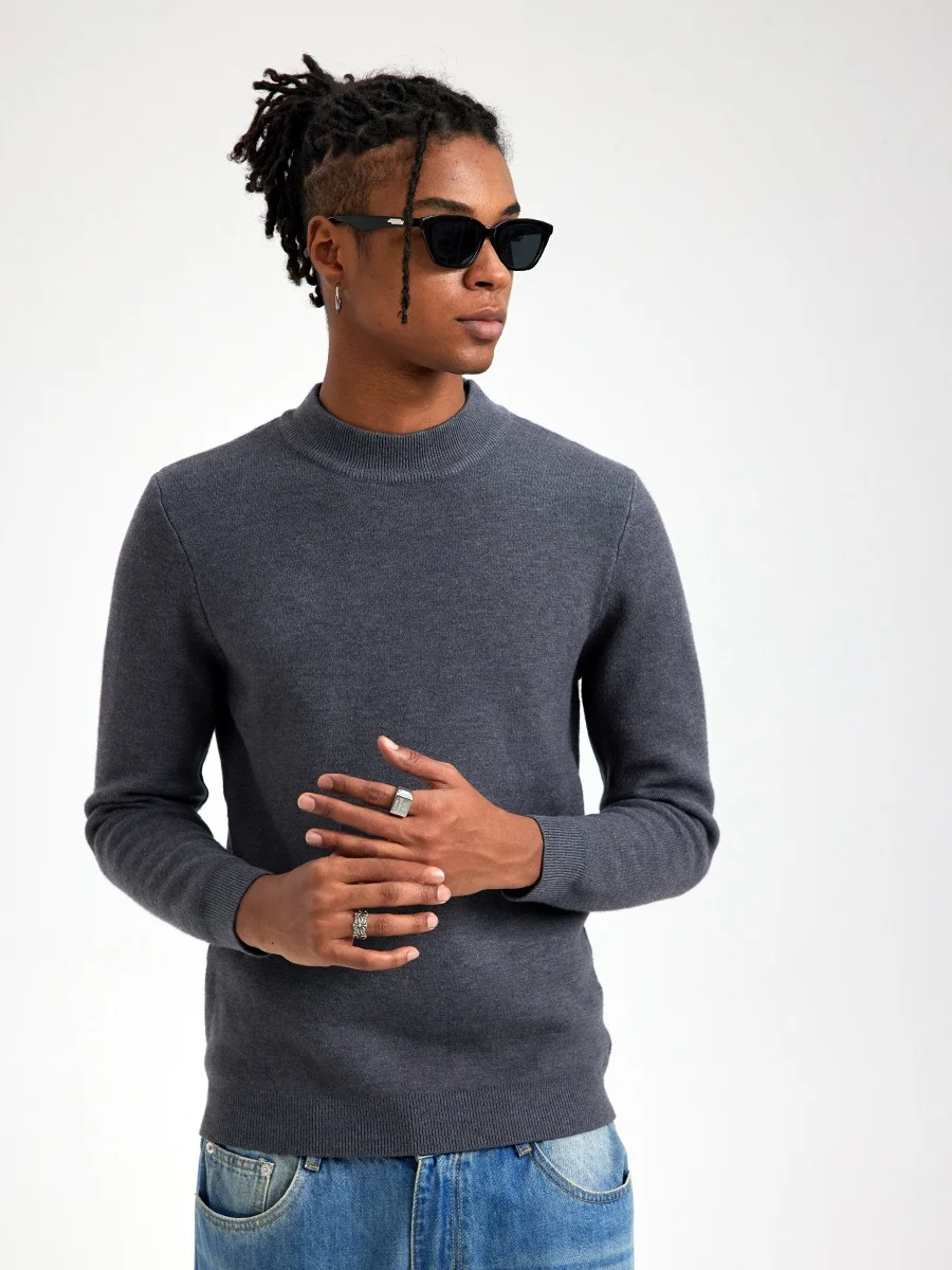 Мужской утепленный свитер с высоким воротником на флисовой подкладке, однотонный, приталенный, базовый, повседневный, теплый зимний топ
Мужской утепленный свитер с высоким воротником на флисовой подкладке, однотонный, приталенный, базовый, повседневный, теплый зимний топ