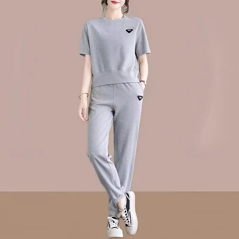 Cotton Blend round Neck Short Sleeve Sports Set Women's Casual Loose Fit Two Piece Suit Breathable Comfortable Summer Outfit
Cotton Blend round Neck Short Sleeve Sports Set Women's Casual Loose Fit Two Piece Suit Breathable Comfortable Summer Outfit
