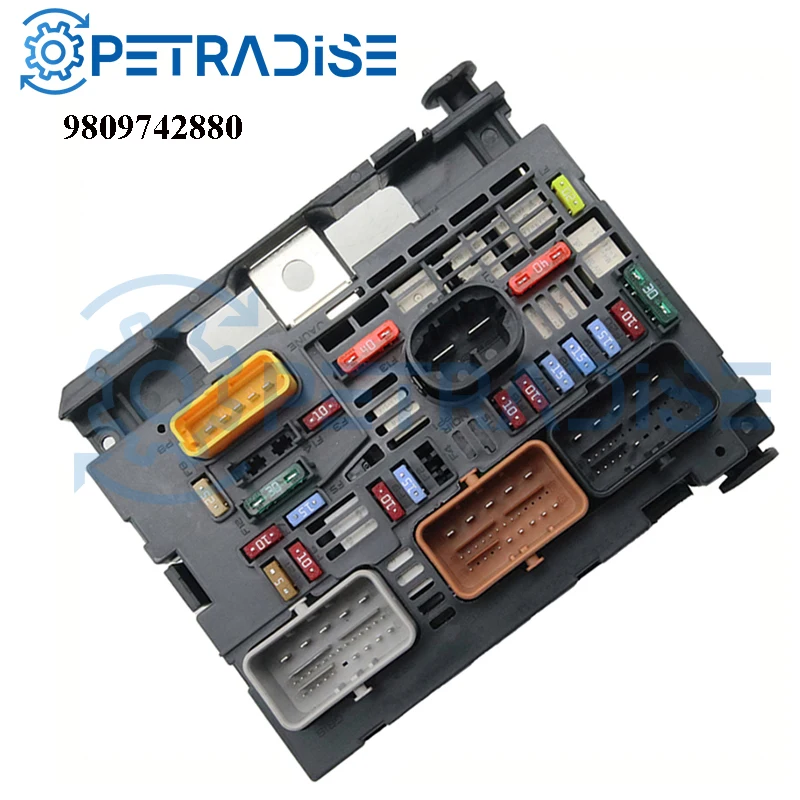 New Engine Fuse Box Assembly BSM R04=R05=R20 For Citroen C4 Peugeot 307 408 308 Auto Parts OEM 9809742880 9666700480 9807028780
New Engine Fuse Box Assembly BSM R04=R05=R20 For Citroen C4 Peugeot 307 408 308 Auto Parts OEM 9809742880 9666700480 9807028780