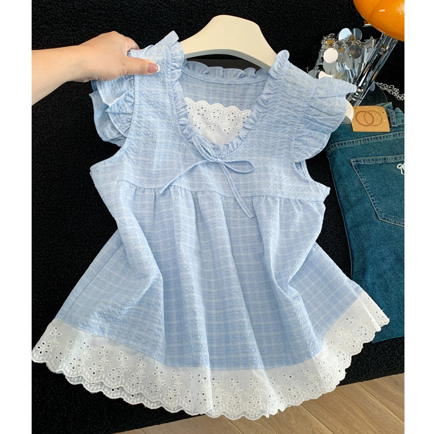 French Style Plaid Lace Patchwork Bow Tie Short Sleeve Women's Summer New Loose Slimming Cute Doll Shirt Top
French Style Plaid Lace Patchwork Bow Tie Short Sleeve Women's Summer New Loose Slimming Cute Doll Shirt Top