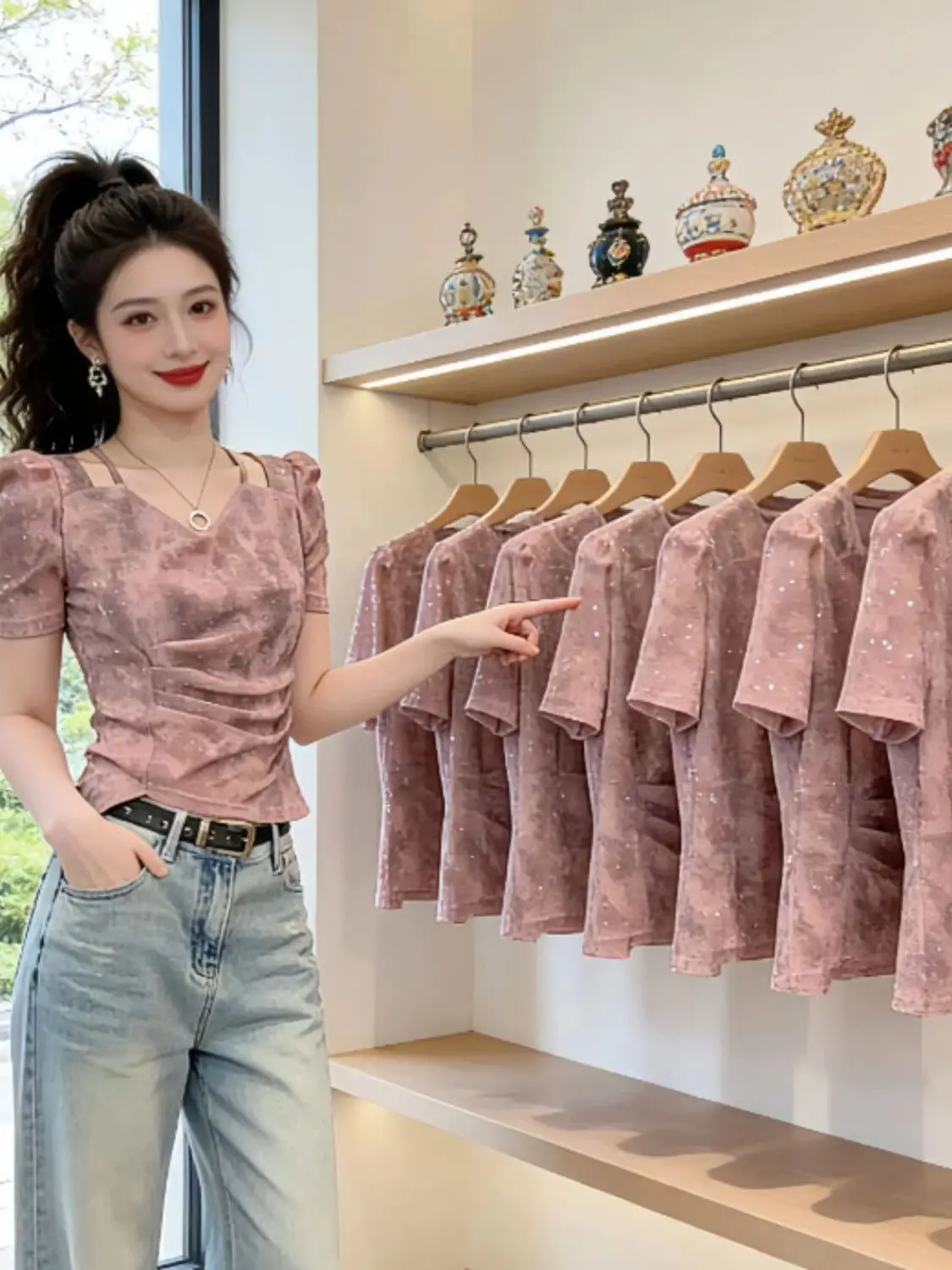Sweet Summer Short Sleeve Shirt for Women Korean Style Slim Fit V Neck Embellished with Hotfix Rhinestones Fashionable Top
Sweet Summer Short Sleeve Shirt for Women Korean Style Slim Fit V Neck Embellished with Hotfix Rhinestones Fashionable Top
