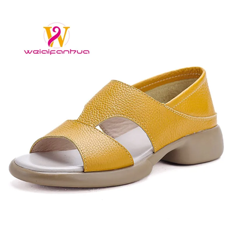 Thick-soled Sandals 2026 Top Layer Cowhide Women's Sandals Hollowed-out Flat Shoes Anti-slip Clogs Designer Sandals
Thick-soled Sandals 2026 Top Layer Cowhide Women's Sandals Hollowed-out Flat Shoes Anti-slip Clogs Designer Sandals