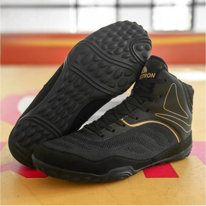 Professional Wrestling Shoes Men Anti-Slip Boxing Sneakers for Men Lacing Fighting Shoes for Men High Gym Training Shoe For Man
Professional Wrestling Shoes Men Anti-Slip Boxing Sneakers for Men Lacing Fighting Shoes for Men High Gym Training Shoe For Man