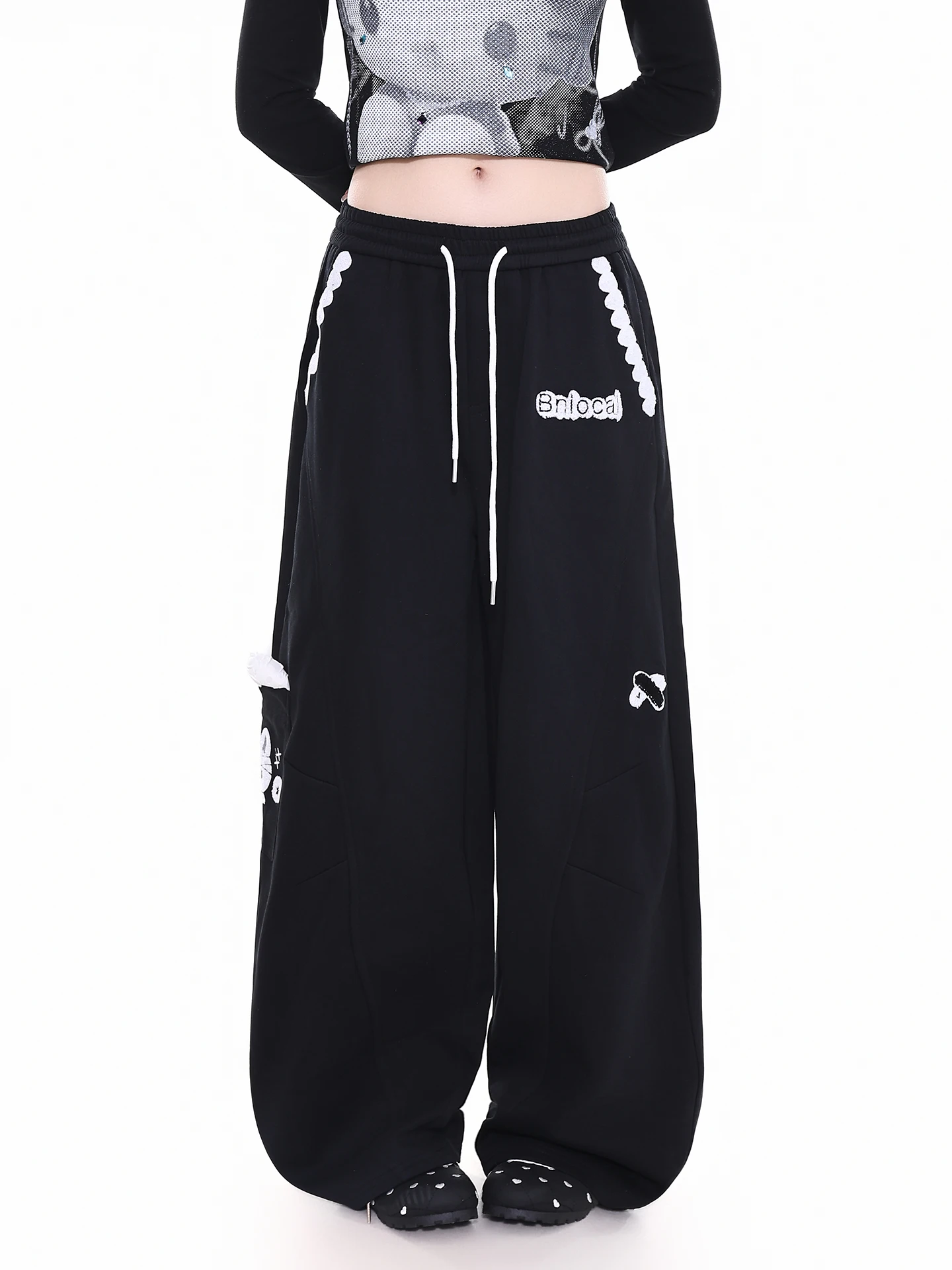 Женские повседневные брюки Cartoon Orange Jelly, свободные прямые брюки с широкими штанинами, винтажные, с эластичной талией, для повседневной носки
Женские повседневные брюки Cartoon Orange Jelly, свободные прямые брюки с широкими штанинами, винтажные, с эластичной талией, для повседневной носки