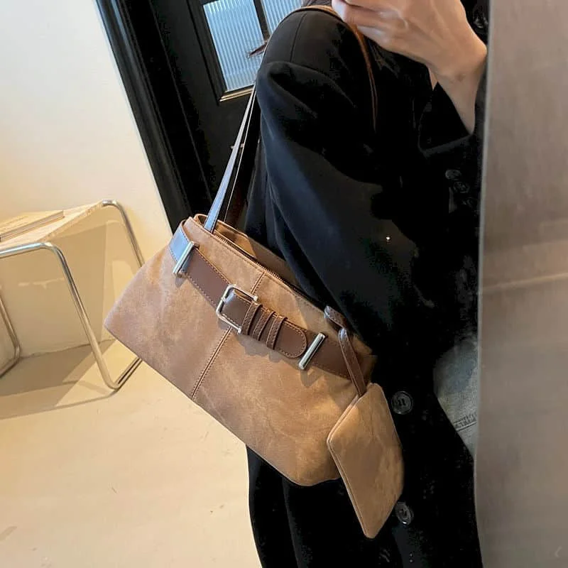 Gothic Shoulder Bags for Women Korean Style Handbags Versatile Minimalist Luxury Office Lady High Quality Vintage Tote Bags
Gothic Shoulder Bags for Women Korean Style Handbags Versatile Minimalist Luxury Office Lady High Quality Vintage Tote Bags