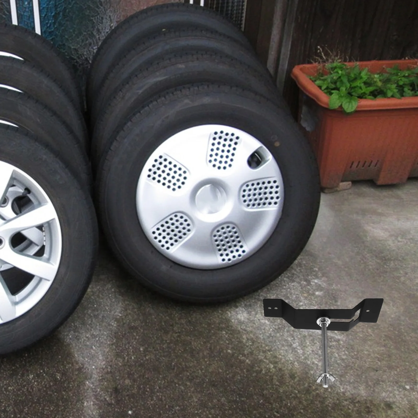 1 комплект настенного крепления для шин для прицепа, сверхмощная стойка для запасного колеса, универсальная подходит для закрытых прицепов, комплект металлических кронштейнов для колес
1 комплект настенного крепления для шин для прицепа, сверхмощная стойка для запасного колеса, универсальная подходит для закрытых прицепов, комплект металлических кронштейнов для колес