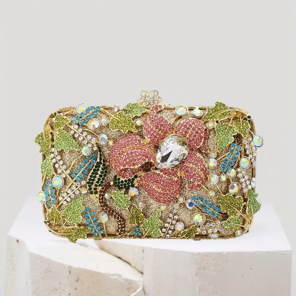 Women Floral Chic Evening Bag Flower Rhinestone Handbags Shining Clutch Purses For Cocktail Party Prom
Women Floral Chic Evening Bag Flower Rhinestone Handbags Shining Clutch Purses For Cocktail Party Prom