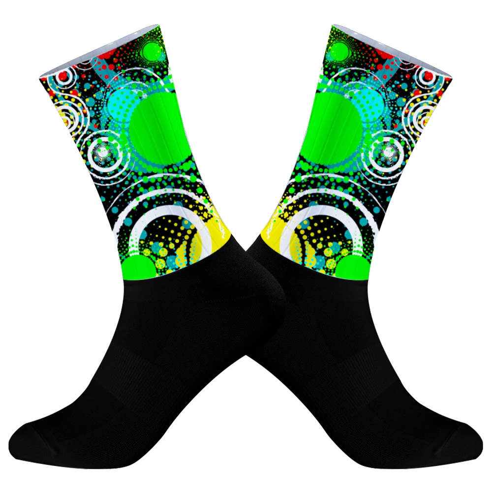 2025 New Highly elastic and breathable cycling socks, sweat absorbing and anti slip ankle protection, comfortable to ride
2025 New Highly elastic and breathable cycling socks, sweat absorbing and anti slip ankle protection, comfortable to ride
