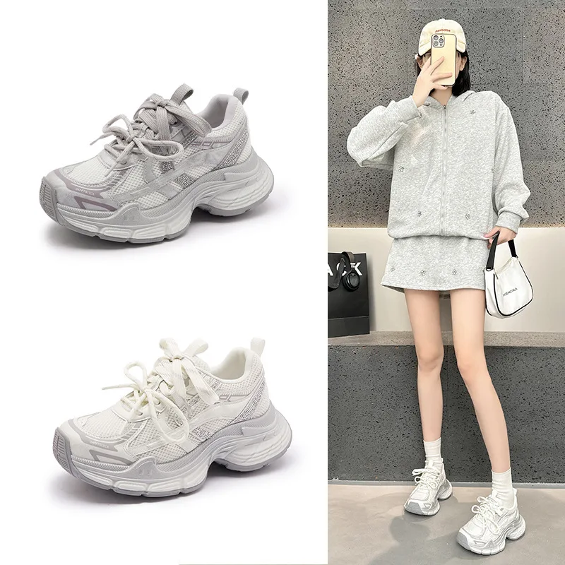 Women's Dad Shoes Thick Bottom Casual Sports Sneakers Heightening Spring 2026 Fashionable Princess Style High Top Boots
Women's Dad Shoes Thick Bottom Casual Sports Sneakers Heightening Spring 2026 Fashionable Princess Style High Top Boots