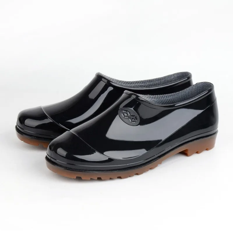 Men's rain shoes spring and autumn low-top foot-covering waterproof kitchen farming fishing beef tendon sole PVC rubber shoes
Men's rain shoes spring and autumn low-top foot-covering waterproof kitchen farming fishing beef tendon sole PVC rubber shoes