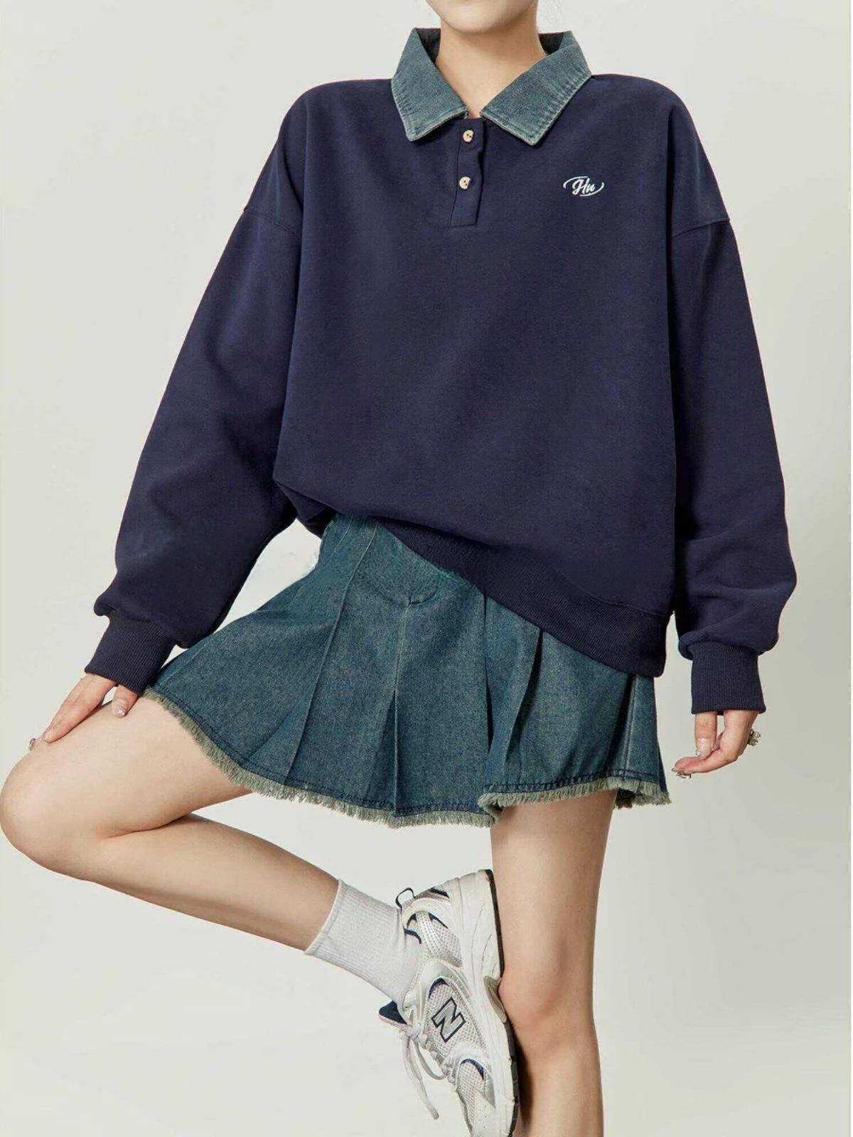 Design Sensation Korean Sle Letter Embroidery Hoodie Zhou Li Wu Cao Qing Color New Arrival Autumn 2024 Versatile Simple Hoodie
Design Sensation Korean Sle Letter Embroidery Hoodie Zhou Li Wu Cao Qing Color New Arrival Autumn 2024 Versatile Simple Hoodie